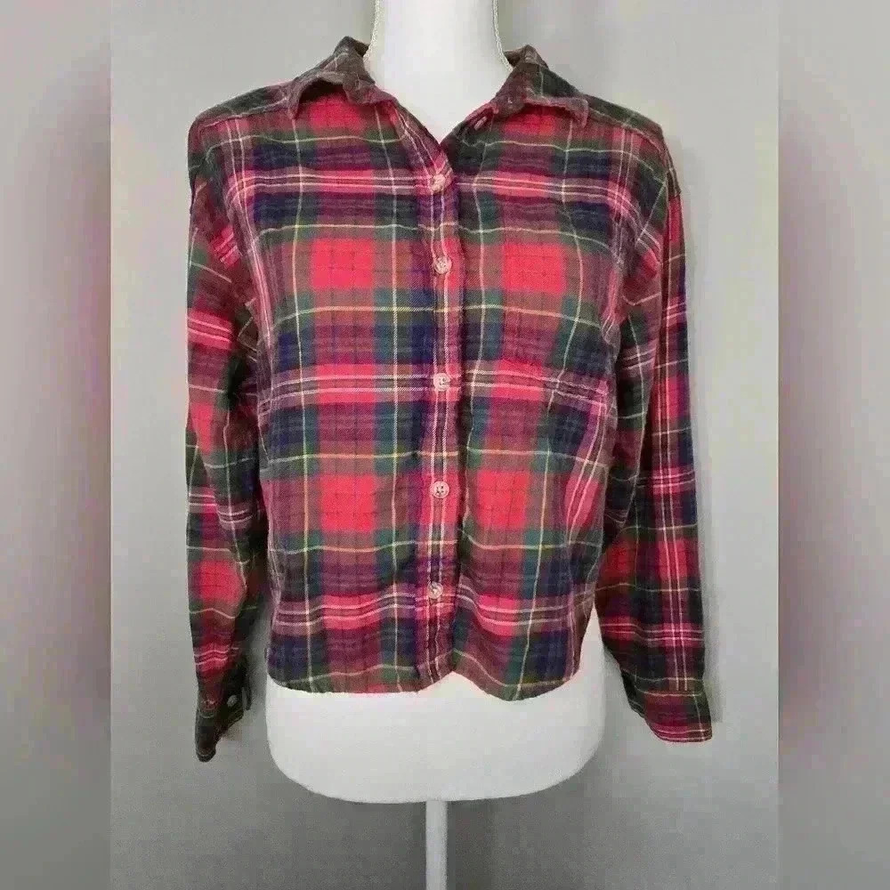 American Eagle Womens Flannel Button-Down With Patchwork Elbow